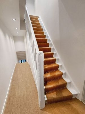 aufgearbeitete Treppe DG