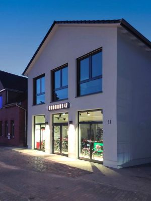 Seitenansicht im Dunkeln